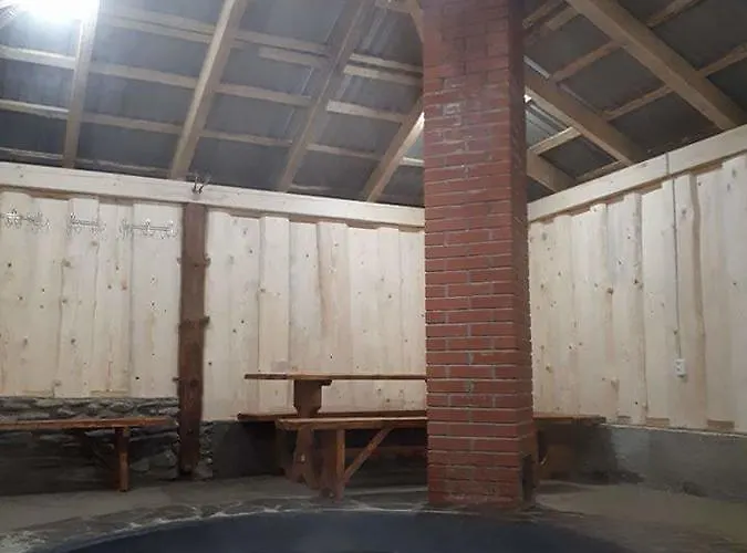 Pid Playem Lodge