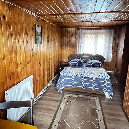 Pid Playem Gerendaház *